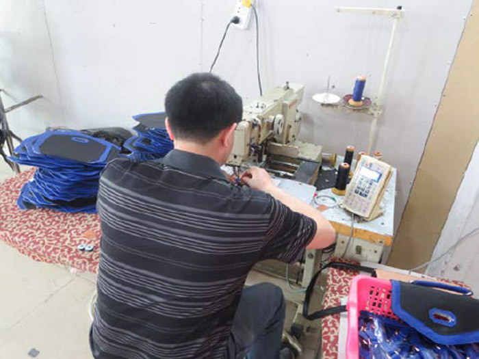 COMPUTERIZED SEWING MACHINE