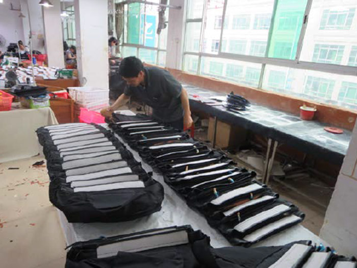 GLUING BAG