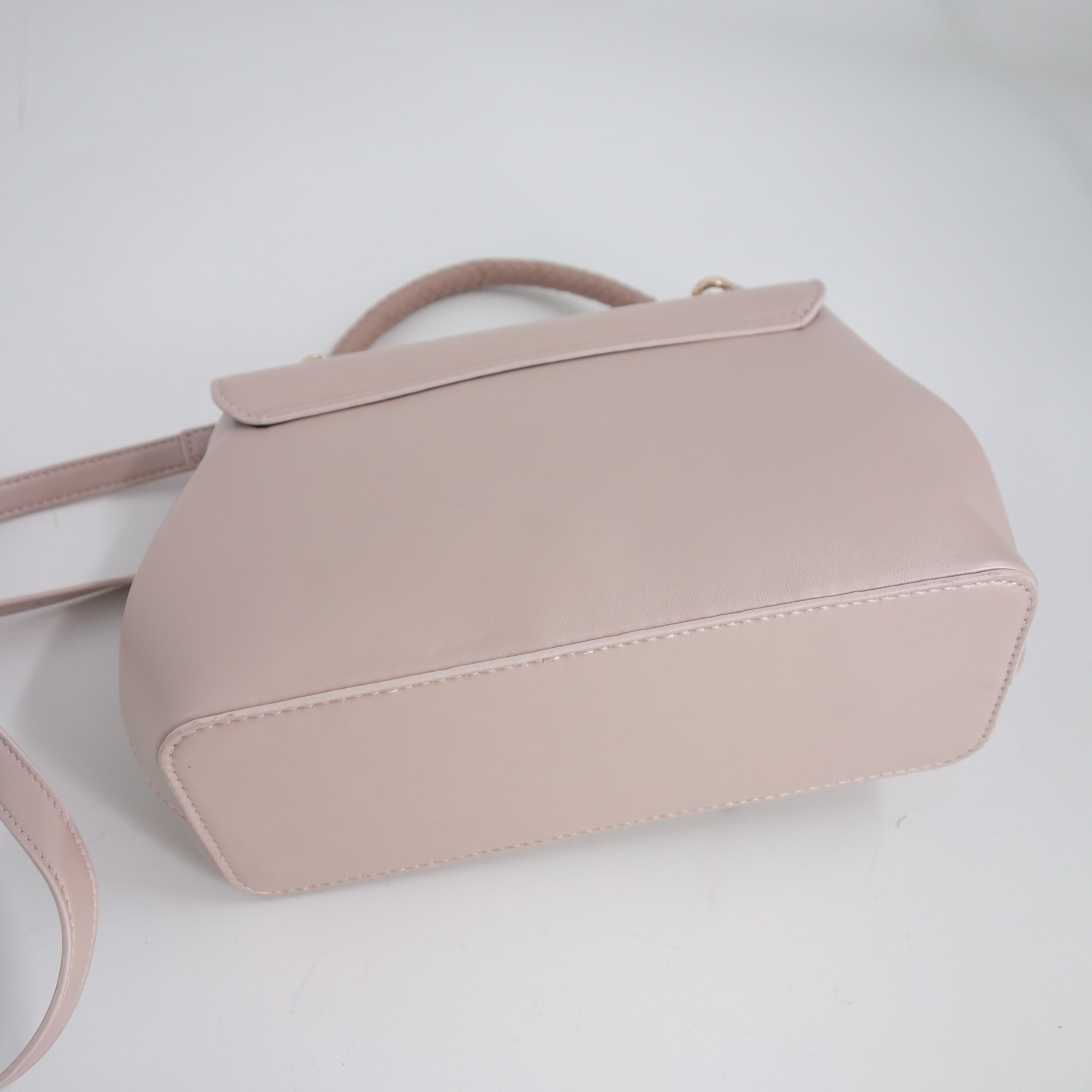 HSY-4421 